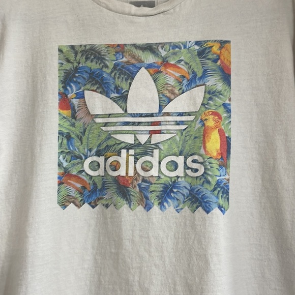 Adidas Men’s T-shirt Size Medium - Picture 2 of 6